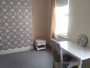 Bedroom- click for photo gallery